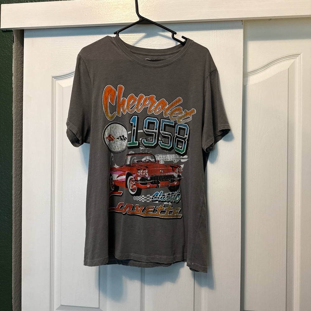 Aeropostale Gray Chevrolet Logo Graphic Tee